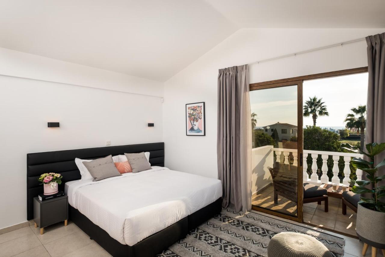 Cocoon Luxury Villa In Coral Bay-3 Min To Beach Peyia Extérieur photo