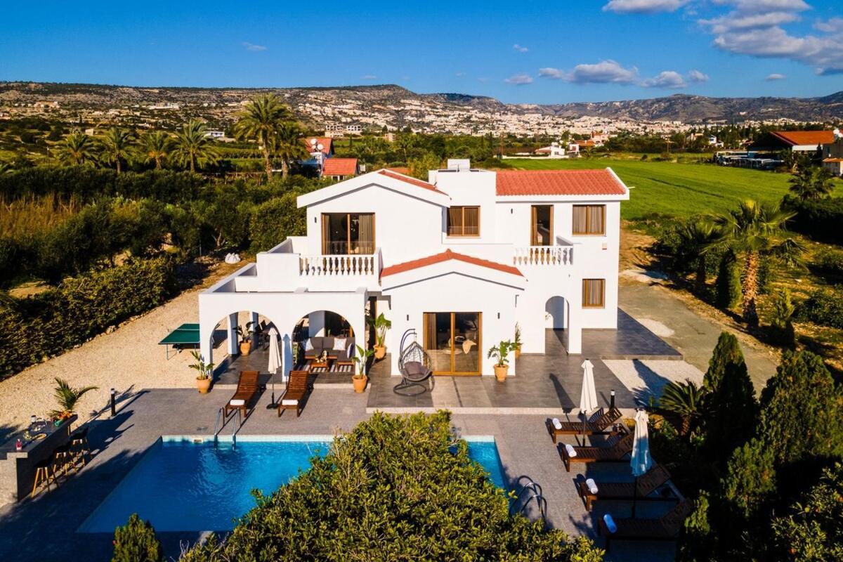 Cocoon Luxury Villa In Coral Bay-3 Min To Beach Peyia Extérieur photo
