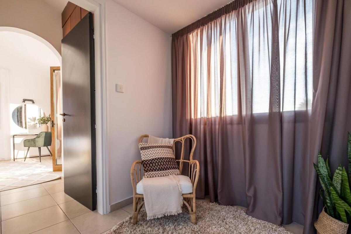 Cocoon Luxury Villa In Coral Bay-3 Min To Beach Peyia Extérieur photo