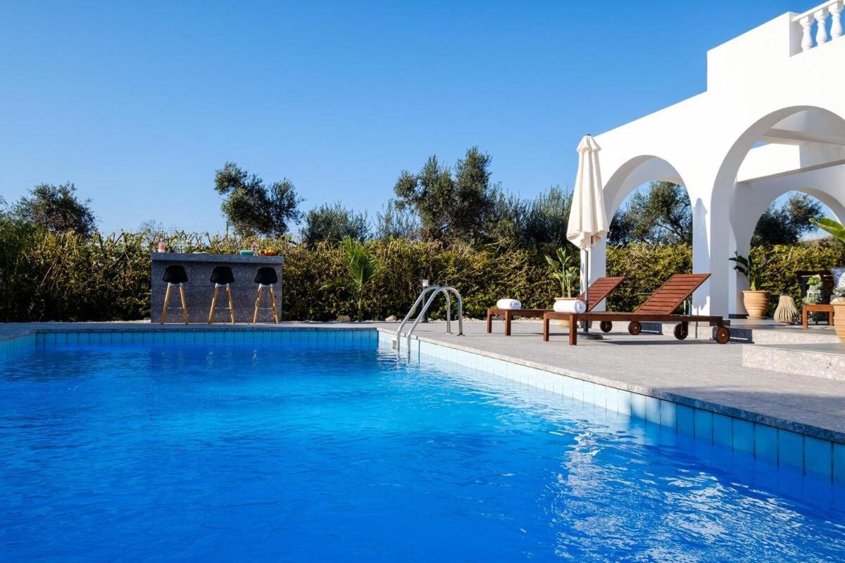 Cocoon Luxury Villa In Coral Bay-3 Min To Beach Peyia Extérieur photo
